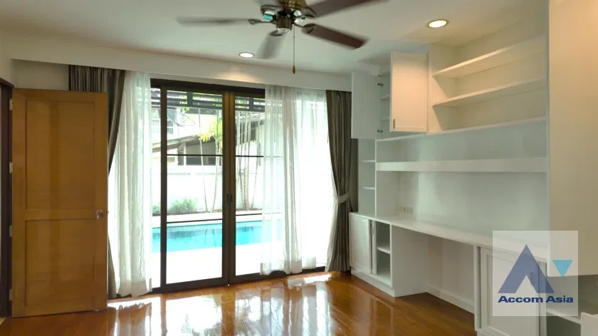 picture 🔼🔽 AccomA 📩 Modern 3-storey house with natural light and private garden in Sukhumvit  - 14/20