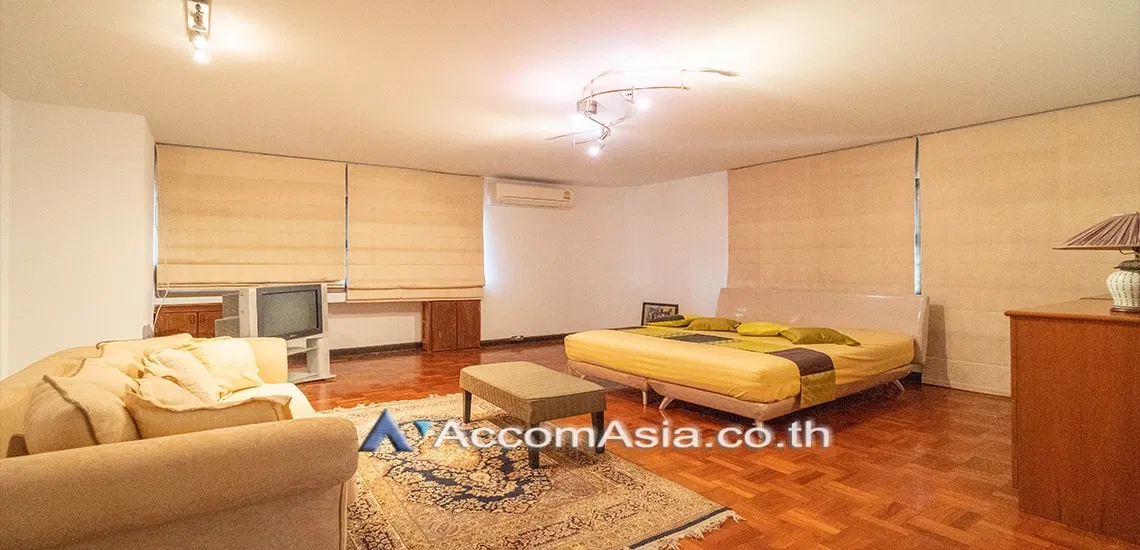 รูป 🔼🔽 AccomA 📩 Classic-style condominium with large layout and relaxing balconies (20612) - รูปที่ 9/14