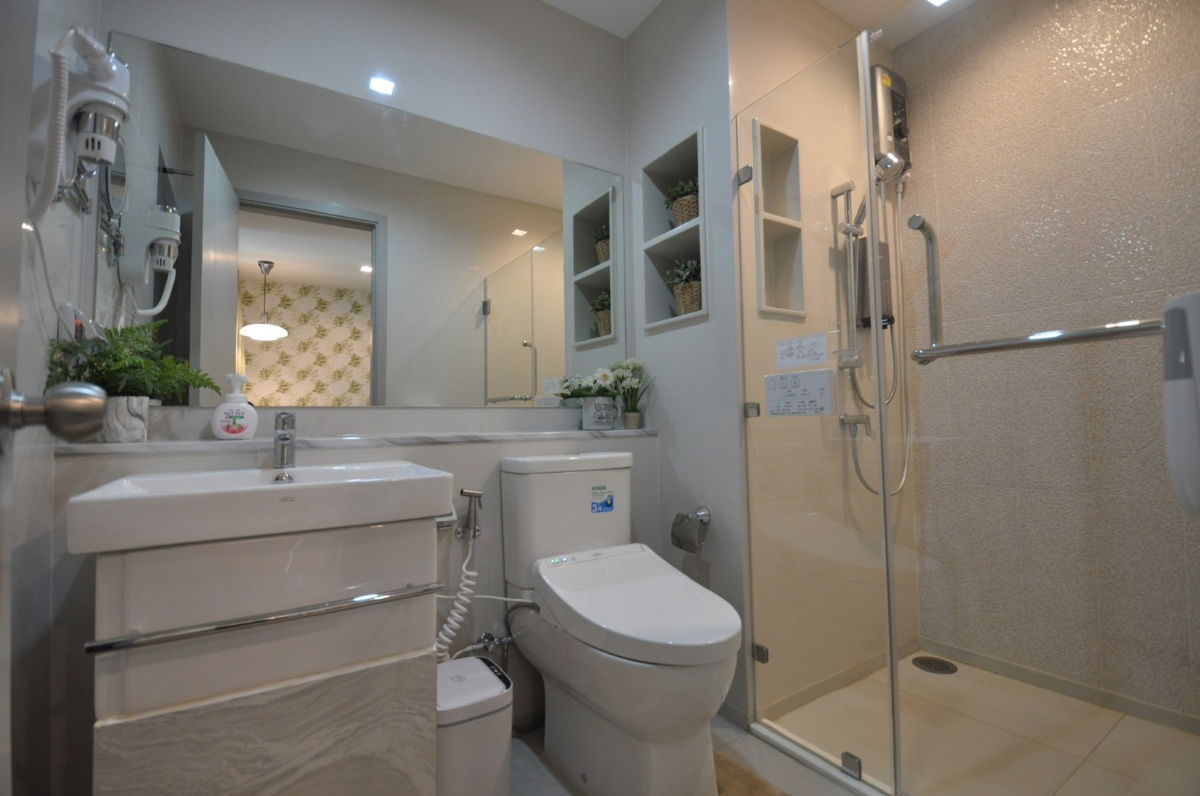 picture For Sale: Life Sukhumvit 62 by AP - 16/20