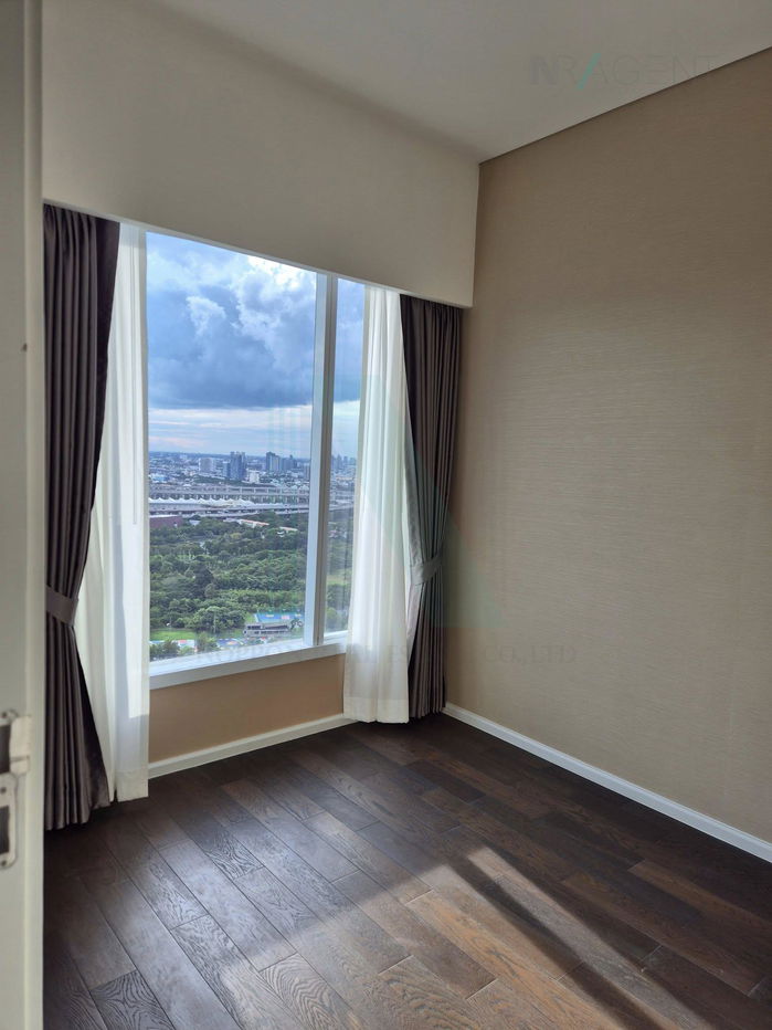 picture For Rent Condo THE SAINT RESIDENCES Building 1, Floor 35,2 bed room, Room size 56 sqm - 4/8