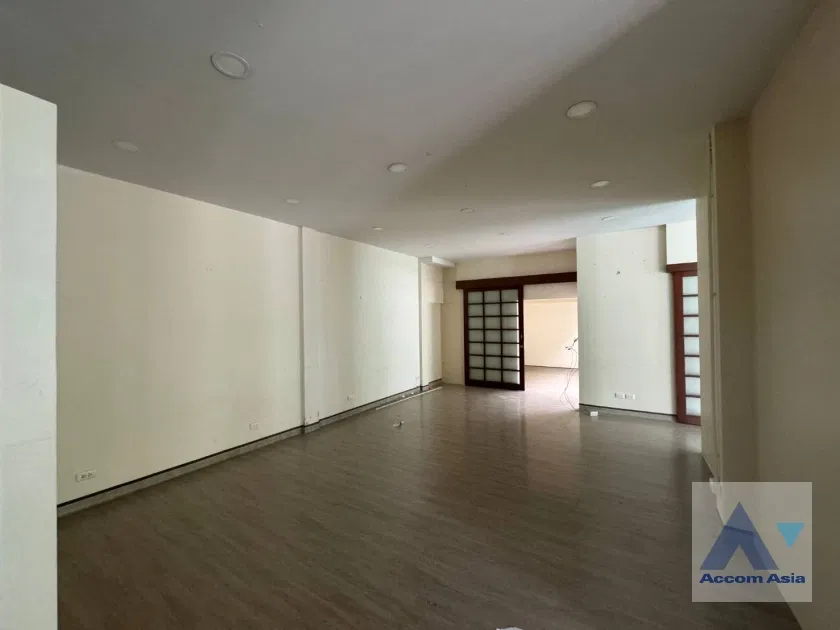 picture 🔼🔽 AccomA 📩 Calm and spacious house for rent in Phaholyothin (AA41641) - 7/14