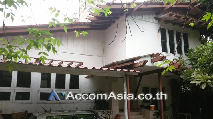รูป 🔼🔽 AccomA 📩 Home Office 3 BR House in Khlong Ton Nuea (AA18134) - รูปที่ 2/11