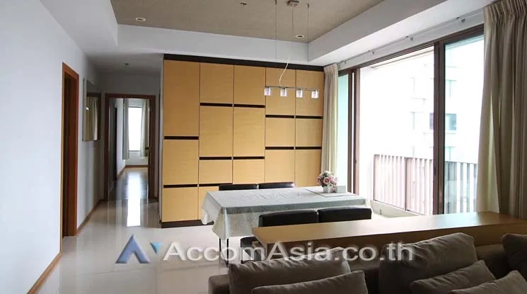 picture 🔼🔽 AccomA 📩  2 BR Condominium @The Emporio Place (AA14604) - 2/6