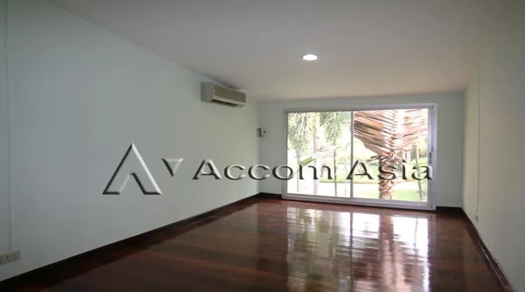 picture 🔼🔽 AccomA 📩 Home Office 3 BR Townhouse in Klong Tan (13000222) - 9/20