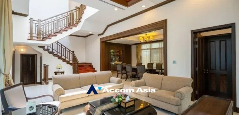 picture 🔼🔽 AccomA 📩 Spacious family house with private pool in Sathorn (AA32800) - 3/13