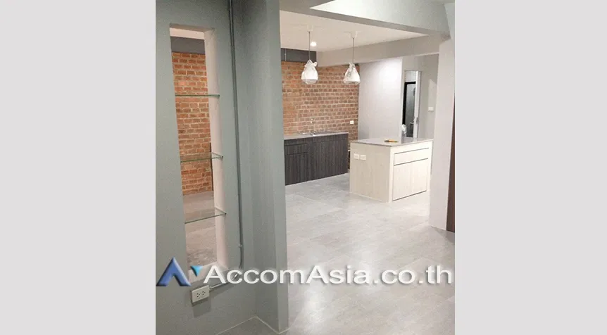 รูป 🔼🔽 AccomA 📩 Pet friendly 3 BR Townhouse in Khlong Ton Nuea (AA27774) - รูปที่ 5/16