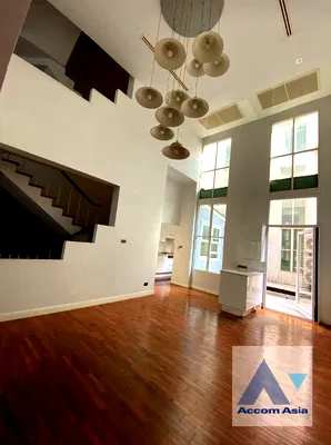 Houses for rent BTS Thong Lo (Thong Lor) : 🔼🔽 AccomA 📩 Home Office,Pet friendly 4 BR House @Baan Klang Krung Thonglor (AA39753)