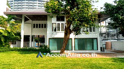 เช่าบ้านเดี่ยว ถนนเพชรบุรี กรุงเทพฯ : 🔼🔽 AccomA 📩 Pet friendly,Home Office 3 BR House in  Lumphini (1713336)