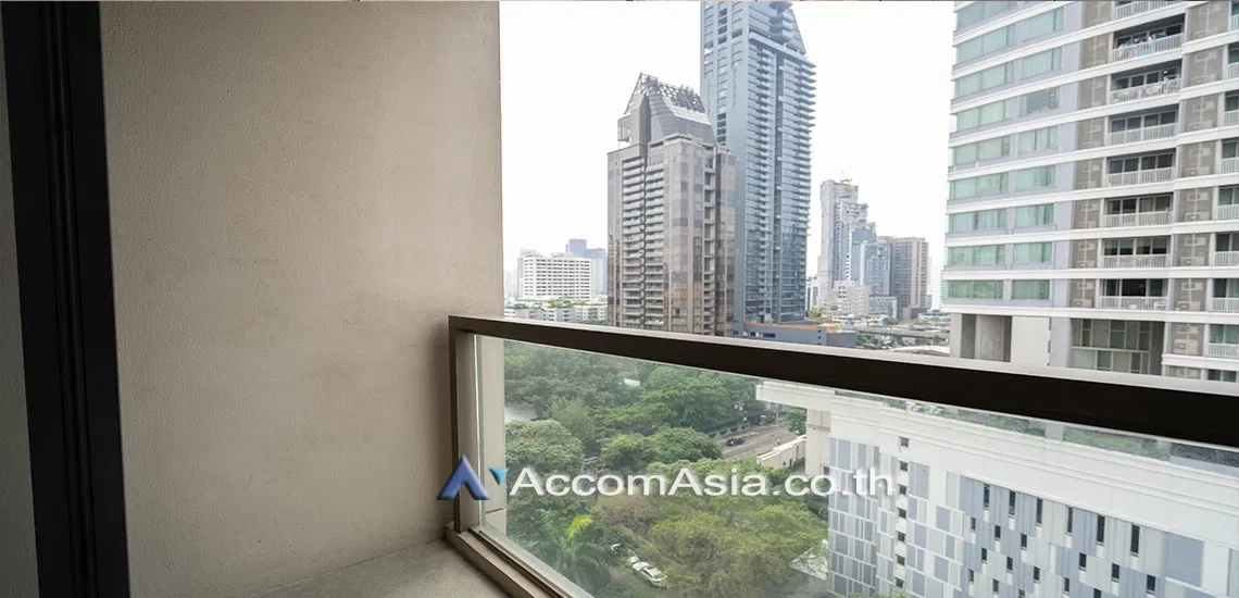 รูป 🔼🔽 AccomA 📩 Condominium  with modern light-toned décor in Sukhumvit (AA25705) - รูปที่ 3/8