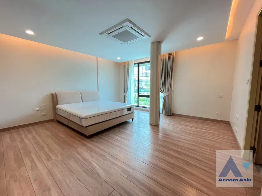 รูป 🔼🔽 AccomA 📩 Newly renovated,Common Pool 3 BR Townhouse @KLANG Nivas (AA20201) - รูปที่ 7/17