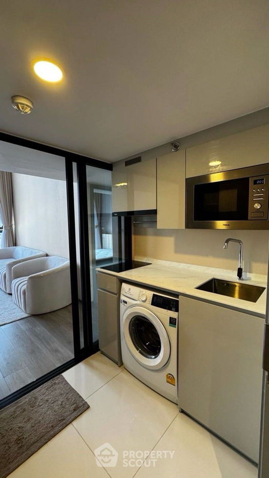 picture 2-BR Condo at SOHO Bangkok Ratchada near MRT Huai Khwang (ID 2284453) - 8/25