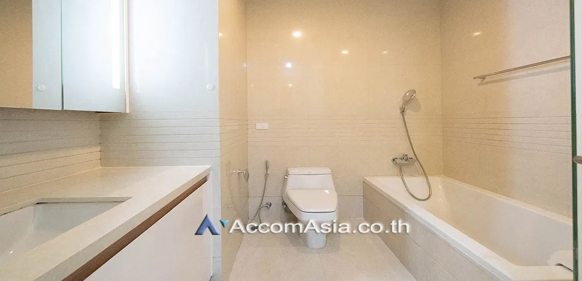 รูป 🔼🔽 AccomA 📩  2 BR Condominium @Q Langsuan  (AA29643) - รูปที่ 9/9