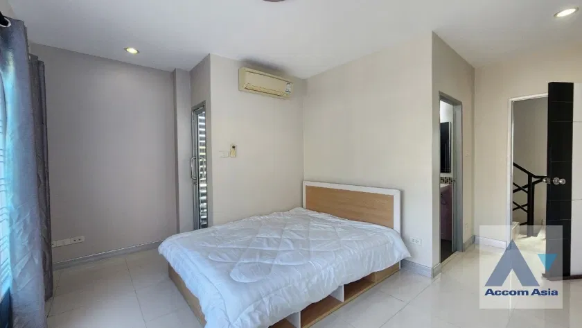 picture 🔼🔽 AccomA 📩 Pet friendly,Home Office 4 BR House in Khlong Ton Nuea (1718687) - 16/20