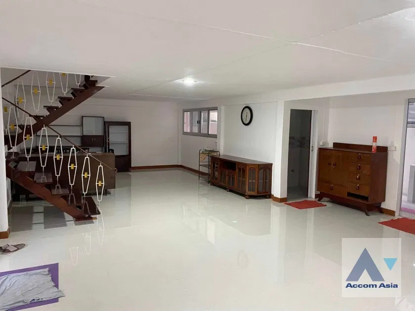 picture 🔼🔽 AccomA 📩 Home Office 2 BR House in Lat Phrao (AA41602) - 3/16