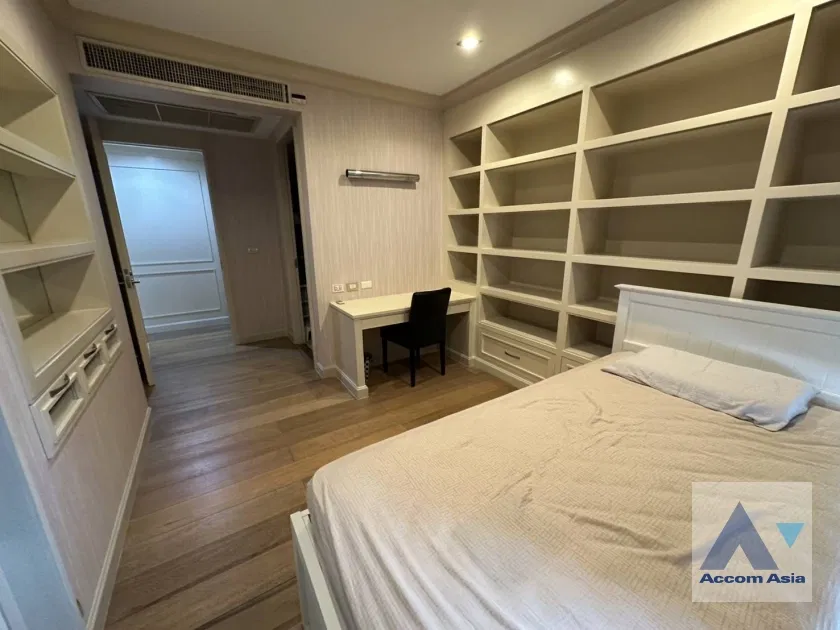 รูป 🔼🔽 AccomA 📩  3 BR Condominium @Royal Saladaeng (AA44482) - รูปที่ 18/20