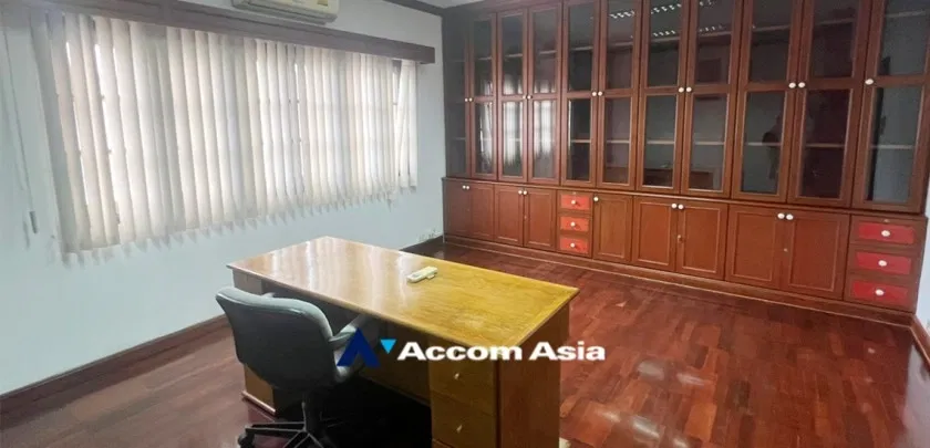 picture 🔼🔽 AccomA 📩  Classic wood-themed home with full built-ins throughout, located in Phra Khanong (AA32424) - 18/20