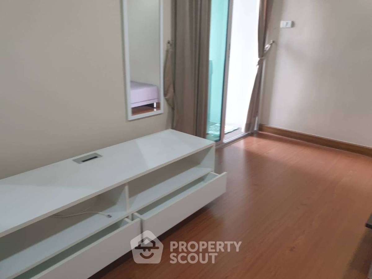 picture 1-BR Condo at Belle Grand Rama 9 near MRT Phra Ram 9 (ID 549741) - 15/18