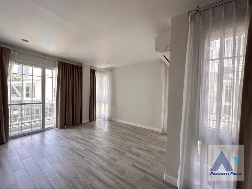 รูป 🔼🔽 AccomA 📩 Common Pool 4 BR House in Klong Tan (AA25249) - รูปที่ 17/20