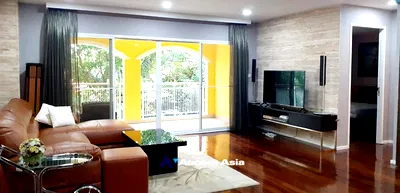 Condos for rent : 🔼🔽 AccomA 📩 Spacious condominium with polished wood floors and city balcony at Silver Heritage Condominium (1510548)