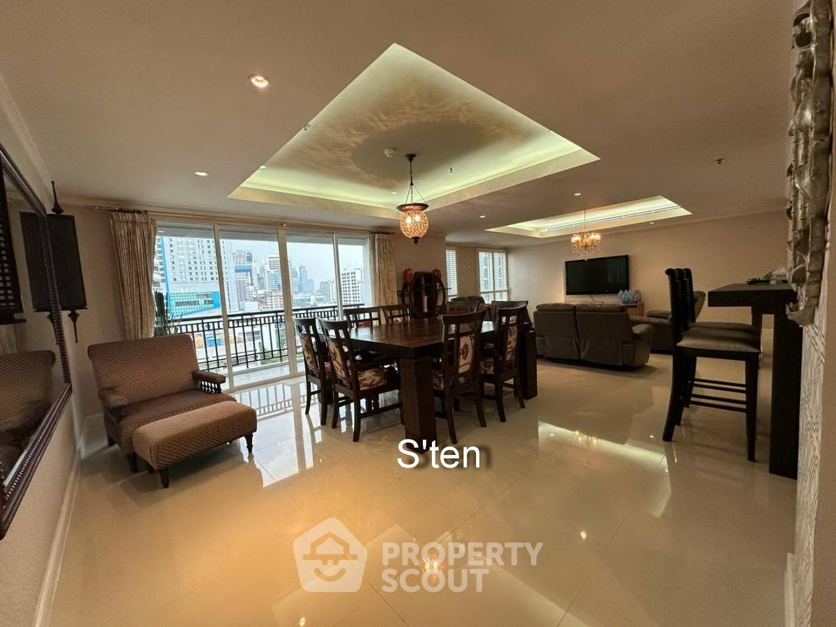 picture 4-BR Condo at The Oleander near BTS Nana (ID 2284609) - 1/10