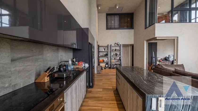 รูป 🔼🔽 AccomA 📩 Industrial loft-style duplex with soaring ceilings at The Lofts Asoke (AA33698) - รูปที่ 14/20