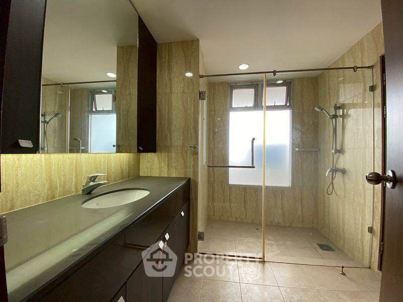 รูป คอนโด 2-ห้องนอน ที่ นิวตัน ทาวเวอร์ คอนโดมิเนียม ใกล้ BTS นานา (ID 2284208) - รูปที่ 21/22