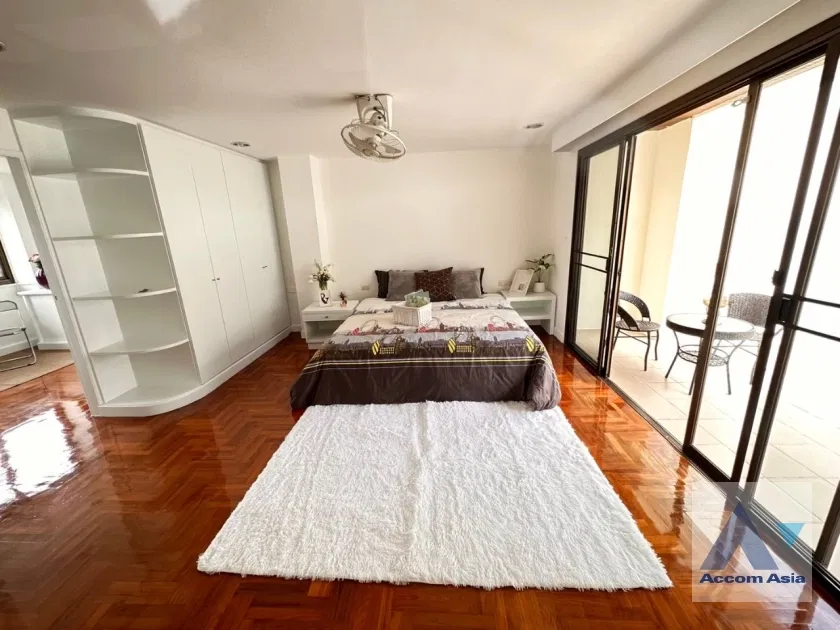 picture 🔼🔽 AccomA 📩  5 BR Townhouse @A Homely Place Residence (AA35845) - 8/20