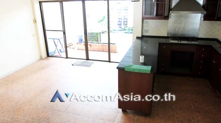picture 🔼🔽 AccomA 📩 Home Office 3 BR Townhouse in Khlong Toei (AA17938) - 4/16