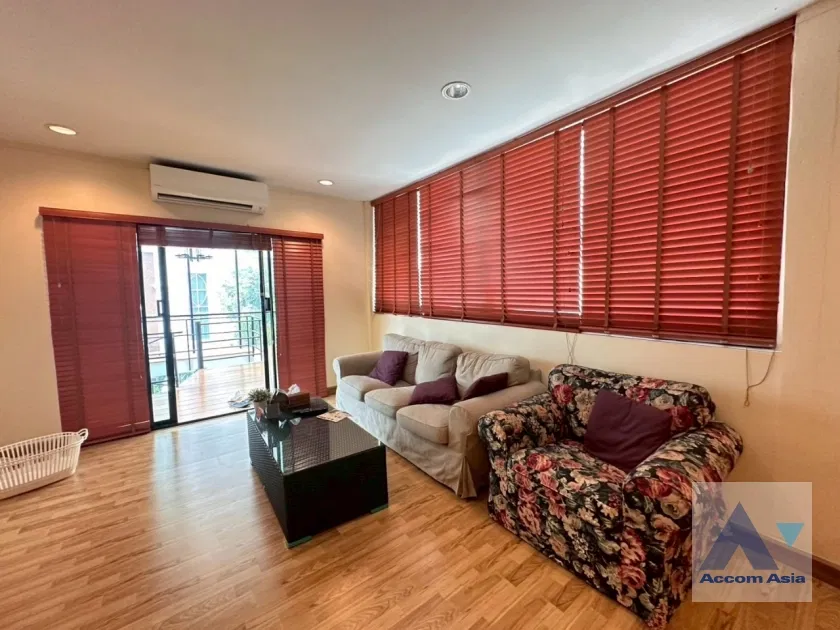 picture 🔼🔽 AccomA 📩  2 BR House in Khlong Ton Nuea (AA43887) - 1/18