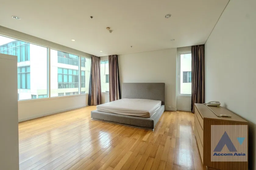 picture 🔼🔽 AccomA 📩  4 BR Condominium @Royal Saladaeng (AA30099) - 13/20