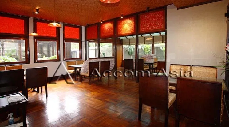 picture 🔼🔽 AccomA 📩 Home Office 4 BR House in Phra Khanong Nuea (2318653) - 5/9