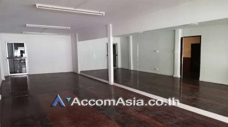 รูป 🔼🔽 AccomA 📩 Home Office 2 BR Townhouse in Klong Tan (13000481) - รูปที่ 3/5