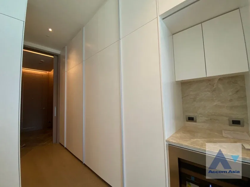 picture 🔼🔽 AccomA 📩 Pet friendly 1 BR Condominium @Scope Langsuan (AA43129) - 5/7