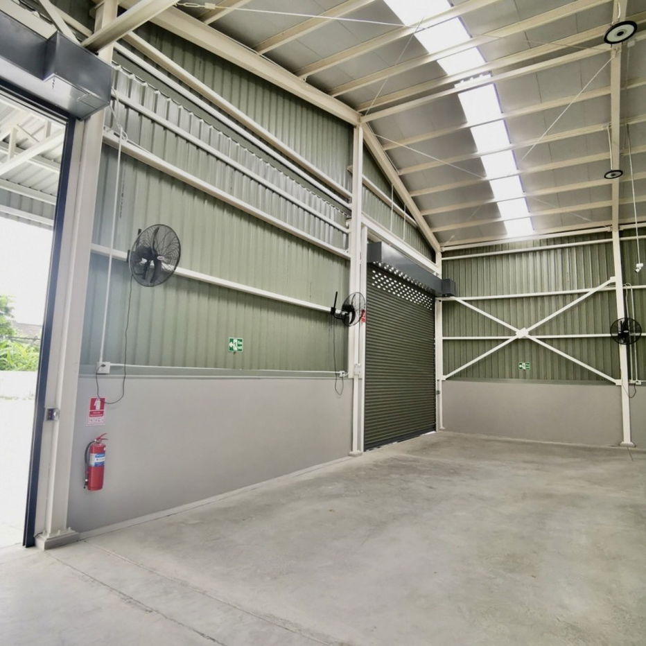 picture For rent  New condition warehouse!! Ram Intra 5, Soi 18, ready for rent. - 10/11
