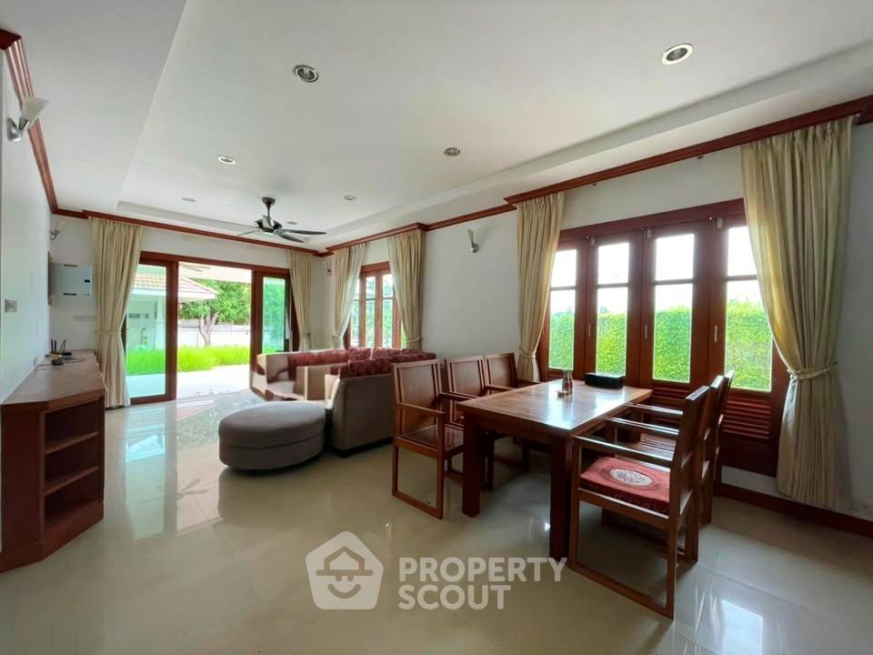 picture 3-BR Villa in Thap Tai (ID 2282878) - 3/9