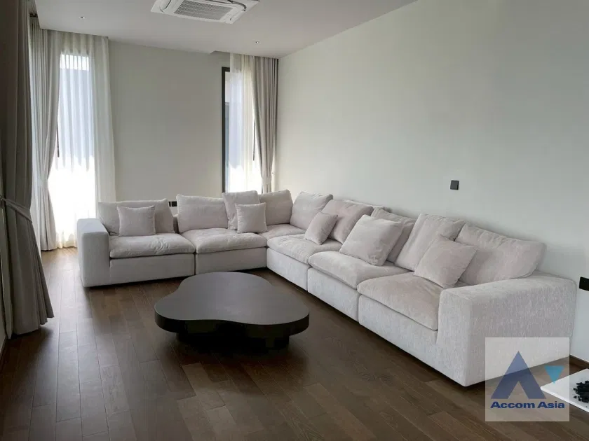 รูป 🔼🔽 AccomA 📩  Bright Elegant Home with Garden Corner (AA43834) - รูปที่ 5/18