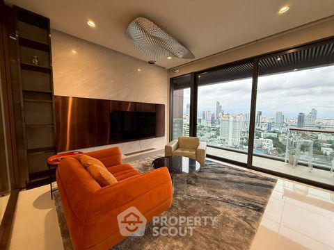 2-BR Condo at Vittorio Sukhumvit 39 near BTS Phrom Phong (ID 2285261)