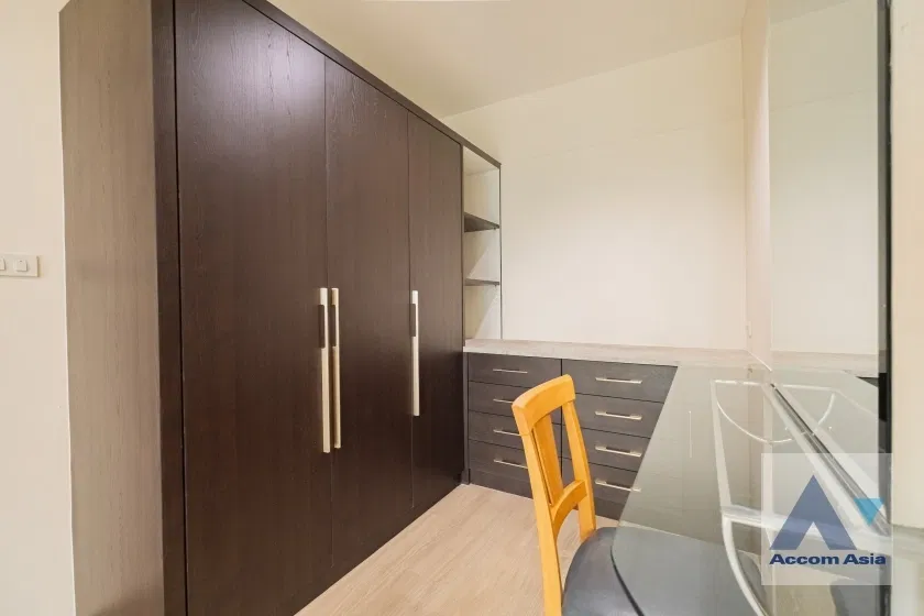 picture 🔼🔽 AccomA 📩 Bright classic condo with marble floors near The Emporium (24648) - 18/20