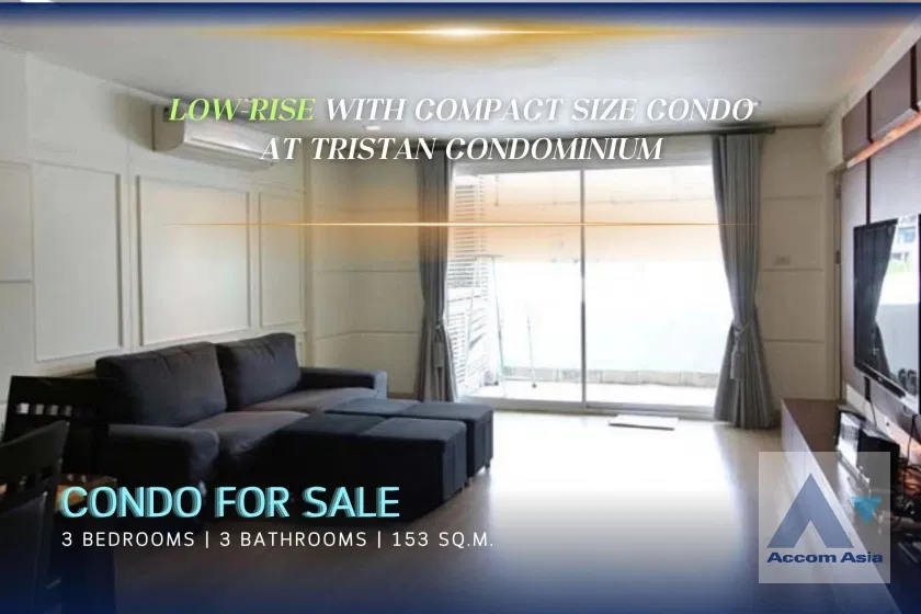 picture 🔼🔽 AccomA 📩 Bright condo with charming wood finishes at Tristan Condominium (AA14639) - 1/12