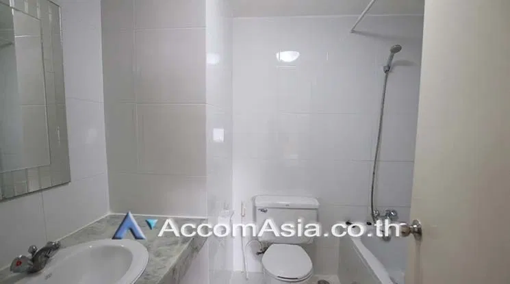 picture 🔼🔽 AccomA 📩  2 BR Condominium @ICON III (25200) - 8/10