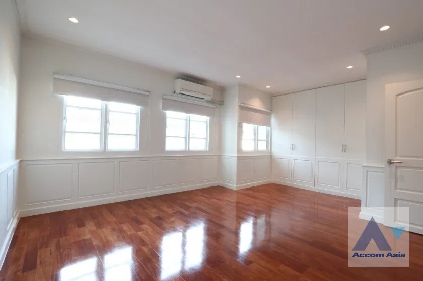 รูป 🔼🔽 AccomA 📩 Spacious townhouse with modern interior in the Sathorn area (AA39160) - รูปที่ 7/18