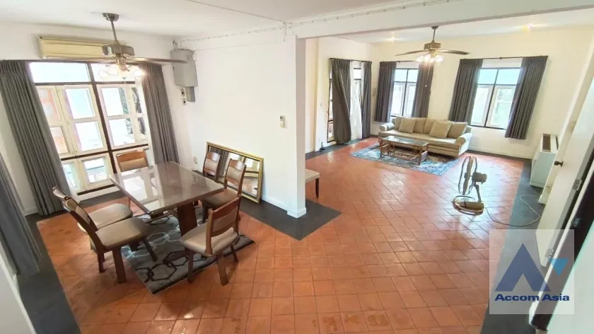 picture 🔼🔽 AccomA 📩 Classic home with private pool and garden in Phaholyothin (AA13424) - 12/20
