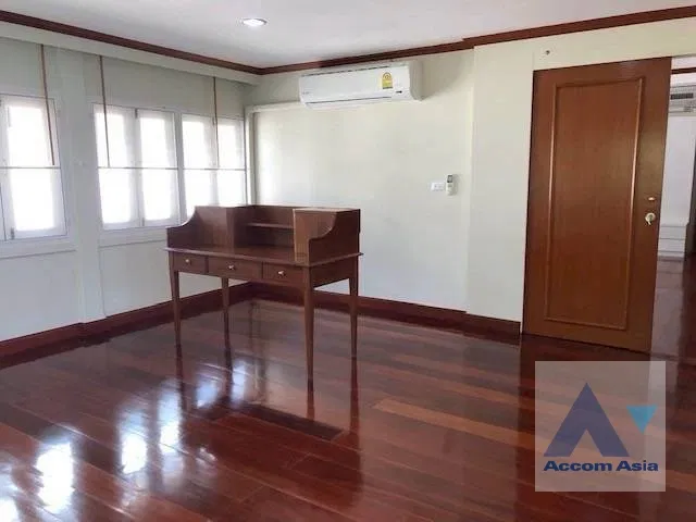 picture 🔼🔽 AccomA 📩  3 BR House in Khlong Toei (AA13475) - 7/11