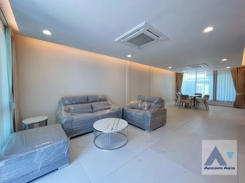 รูป 🔼🔽 AccomA 📩 Newly renovated,Common Pool 3 BR Townhouse @KLANG Nivas (AA20201) - รูปที่ 1/17