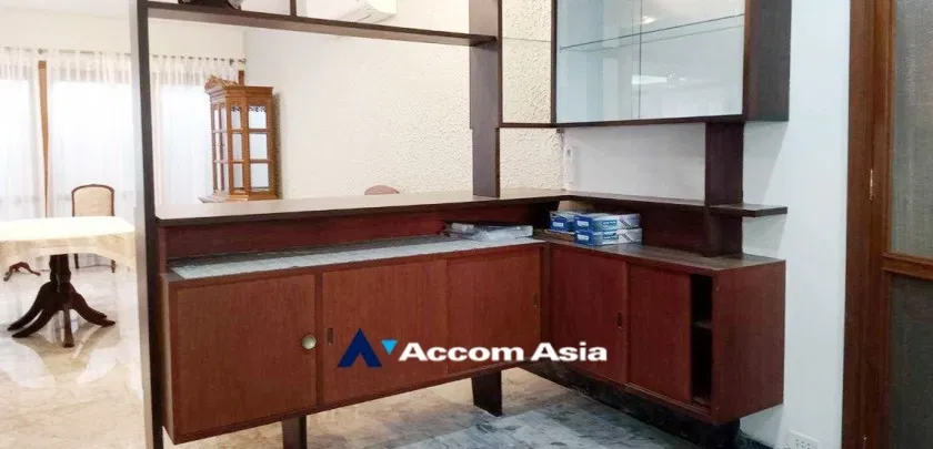 picture 🔼🔽 AccomA 📩 Classic design Home with Lawn and Carport, near BTS Victory Monument (AA33319) - 11/20