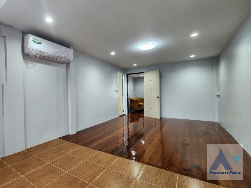 picture 🔼🔽 AccomA 📩 House for rent, near Bangkok Prep Primary Int’l 600 m. in Phra Kanong (AA35459) - 12/20