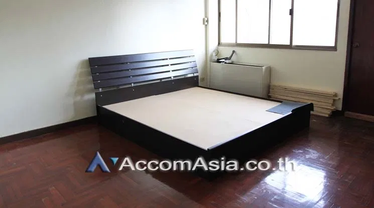 picture 🔼🔽 AccomA 📩 Home Office 3 BR Townhouse in Khlong Toei (AA17938) - 14/16