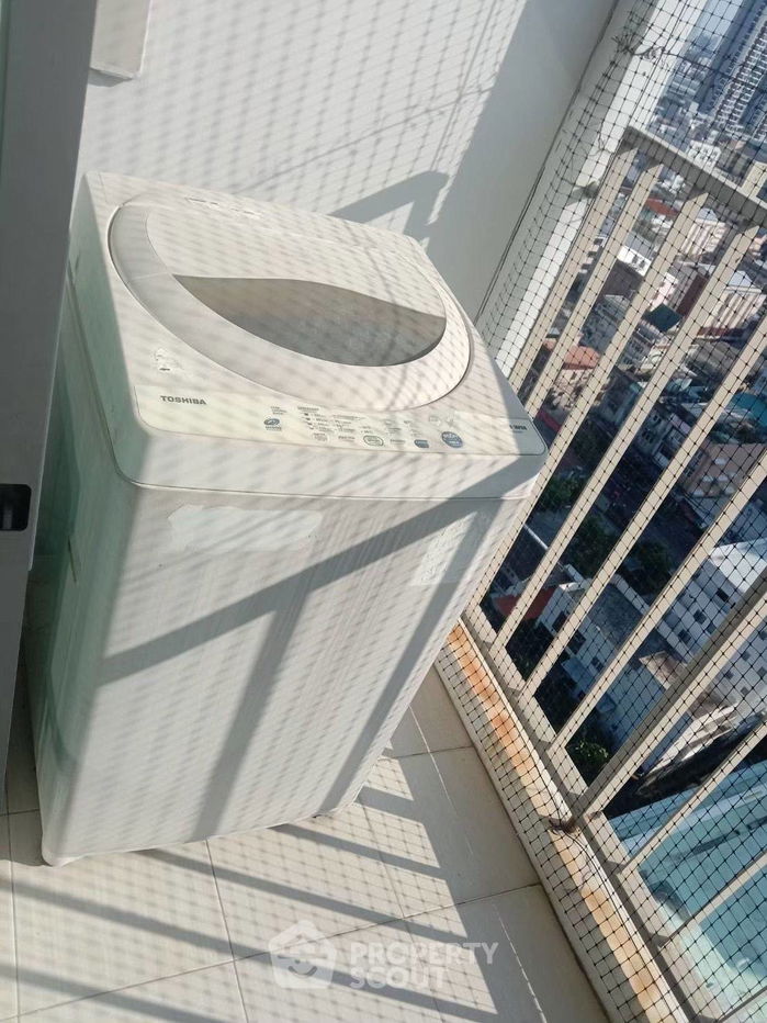 picture 1-BR Condo at U Delight @ Huai Kwang Station near MRT Huai Khwang (ID 2053448) - 11/15