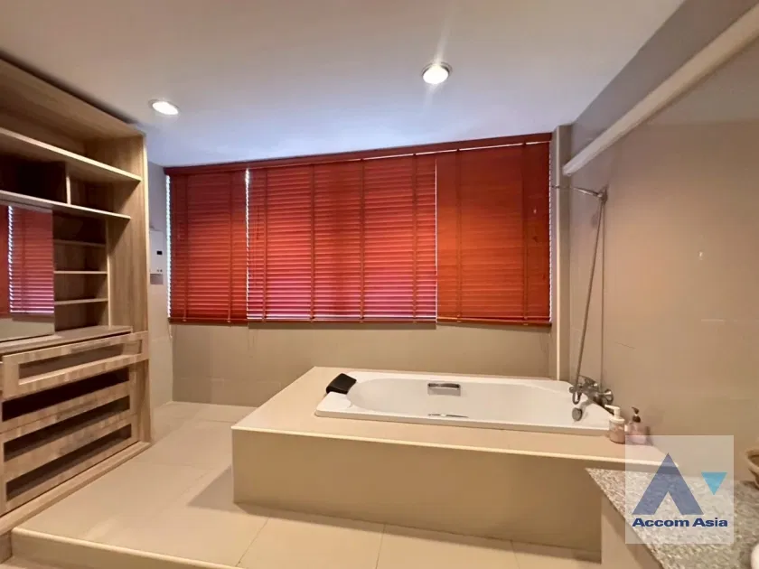 picture 🔼🔽 AccomA 📩  2 BR House in Khlong Ton Nuea (AA43887) - 16/18
