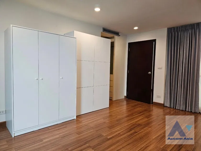 picture 🔼🔽 AccomA 📩 Duplex Condo 2 BR Condominium @The Rajdamri (AA23573) - 10/12